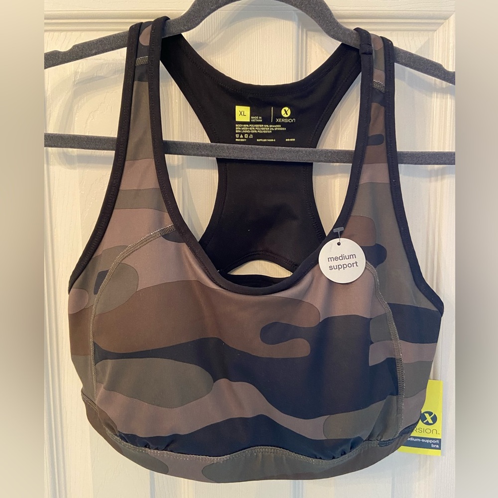 Xersion Women's Camo Sports Bra - Black and Brown